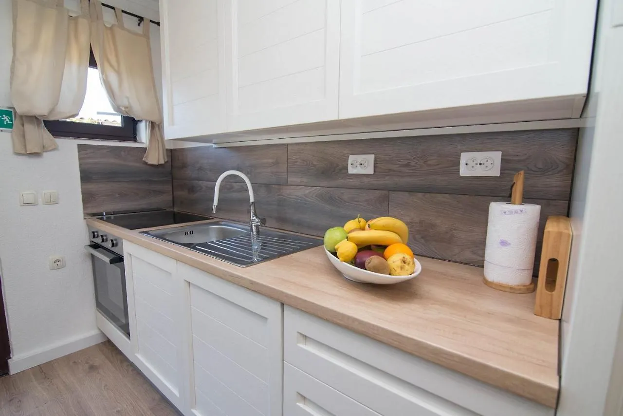 Apartments With A Parking Space Veli Losinj, Losinj - 21192