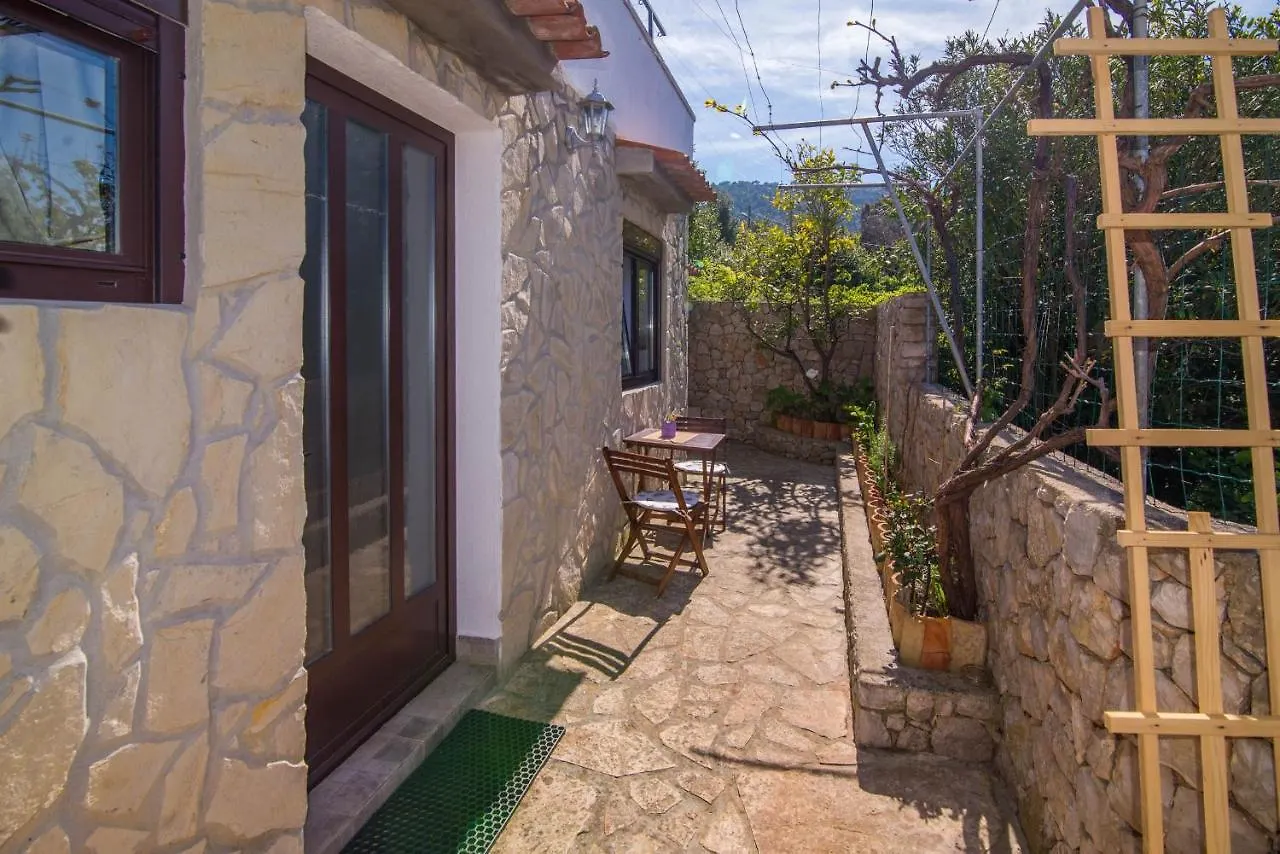 Apartments With A Parking Space Veli Losinj, Losinj - 21192