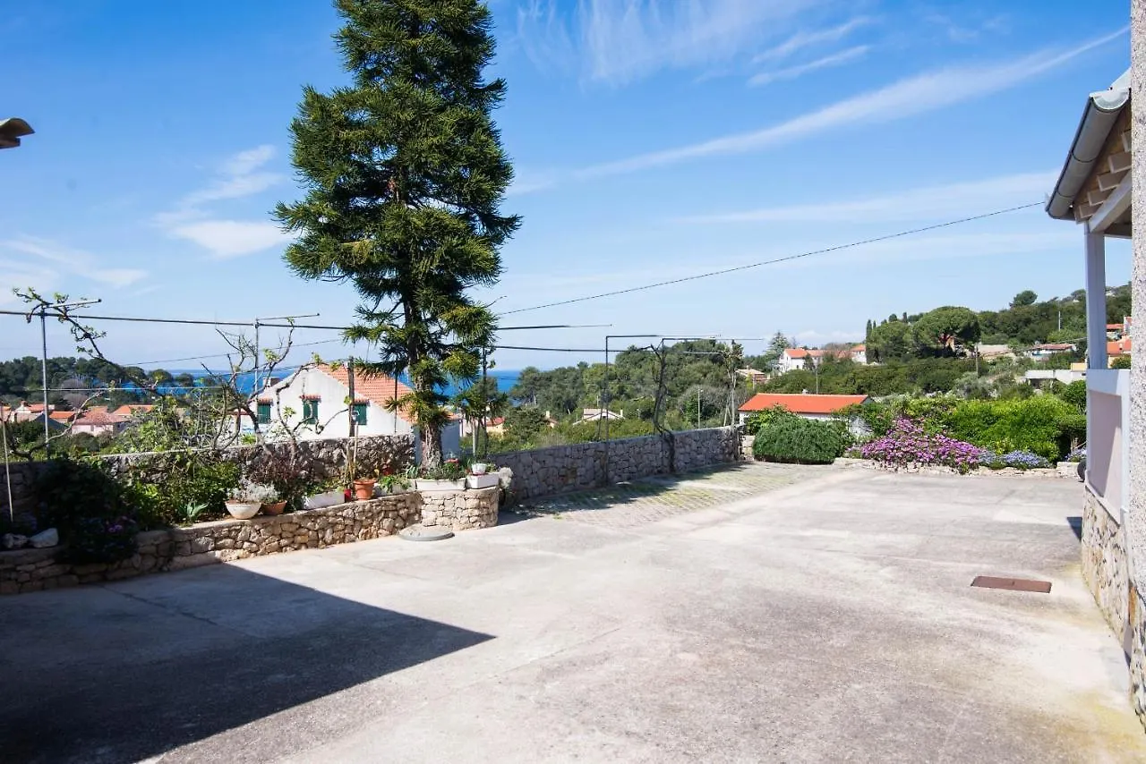 Apartments With A Parking Space Veli Losinj, Losinj - 21192 Croatia